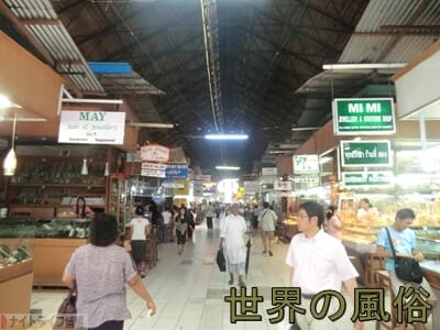 マーケット