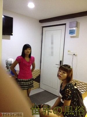 ヤンゴンで女の子斡旋ブローカーに女の子を連れて来させたよ