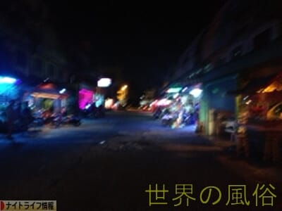 パタヤの置屋　soi6からのエッソ裏でセックスからのsoi6