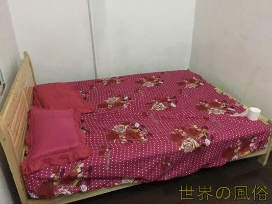 muangsing-brothel-room